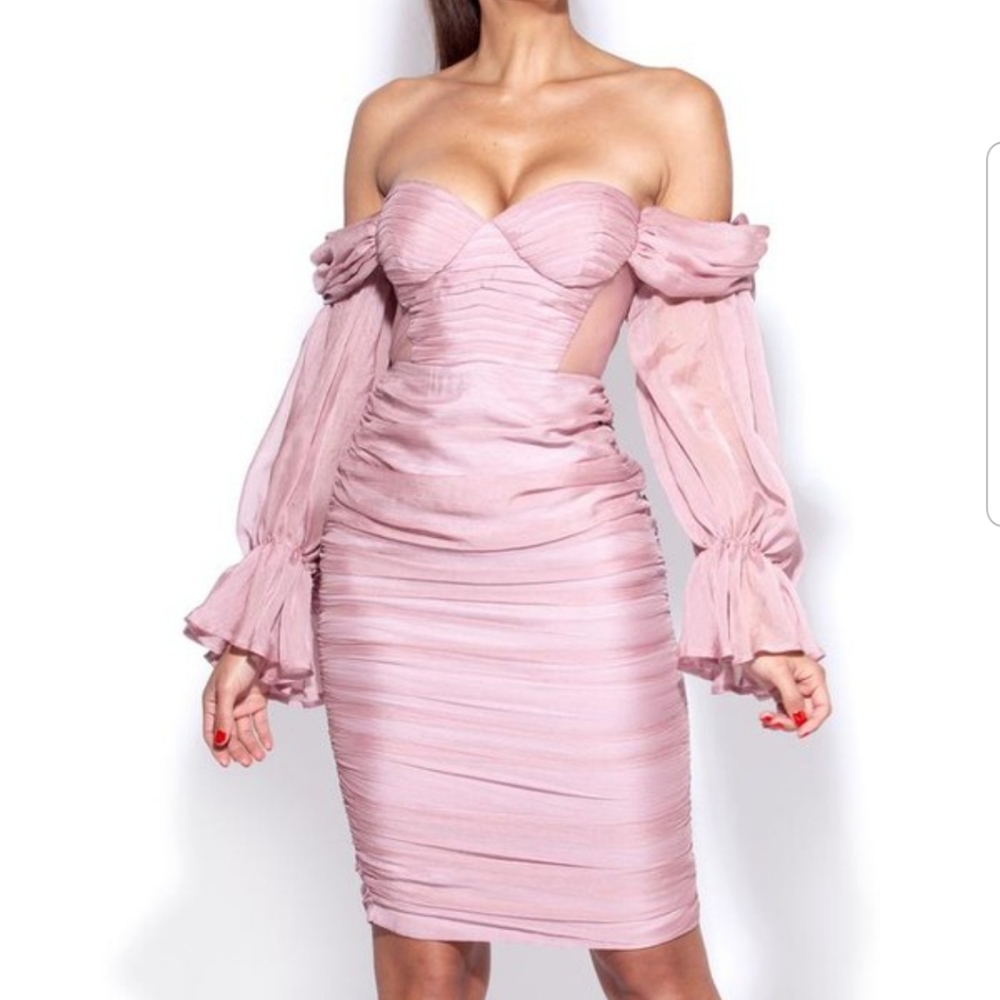 Pink Miss Circle Off Shoulder Dress